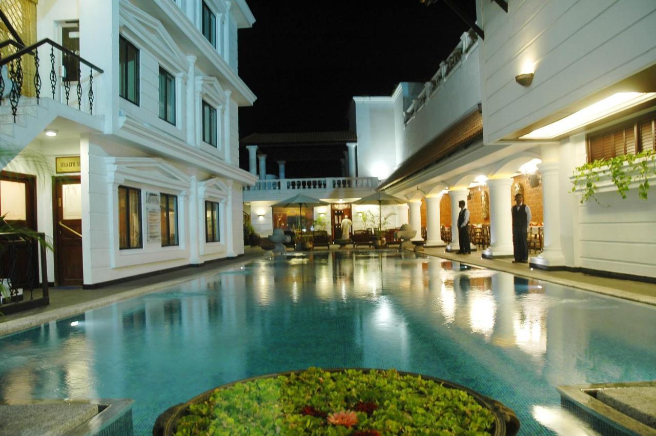 Anandha Inn Convention Centre And Suites Puducherry Exterior foto